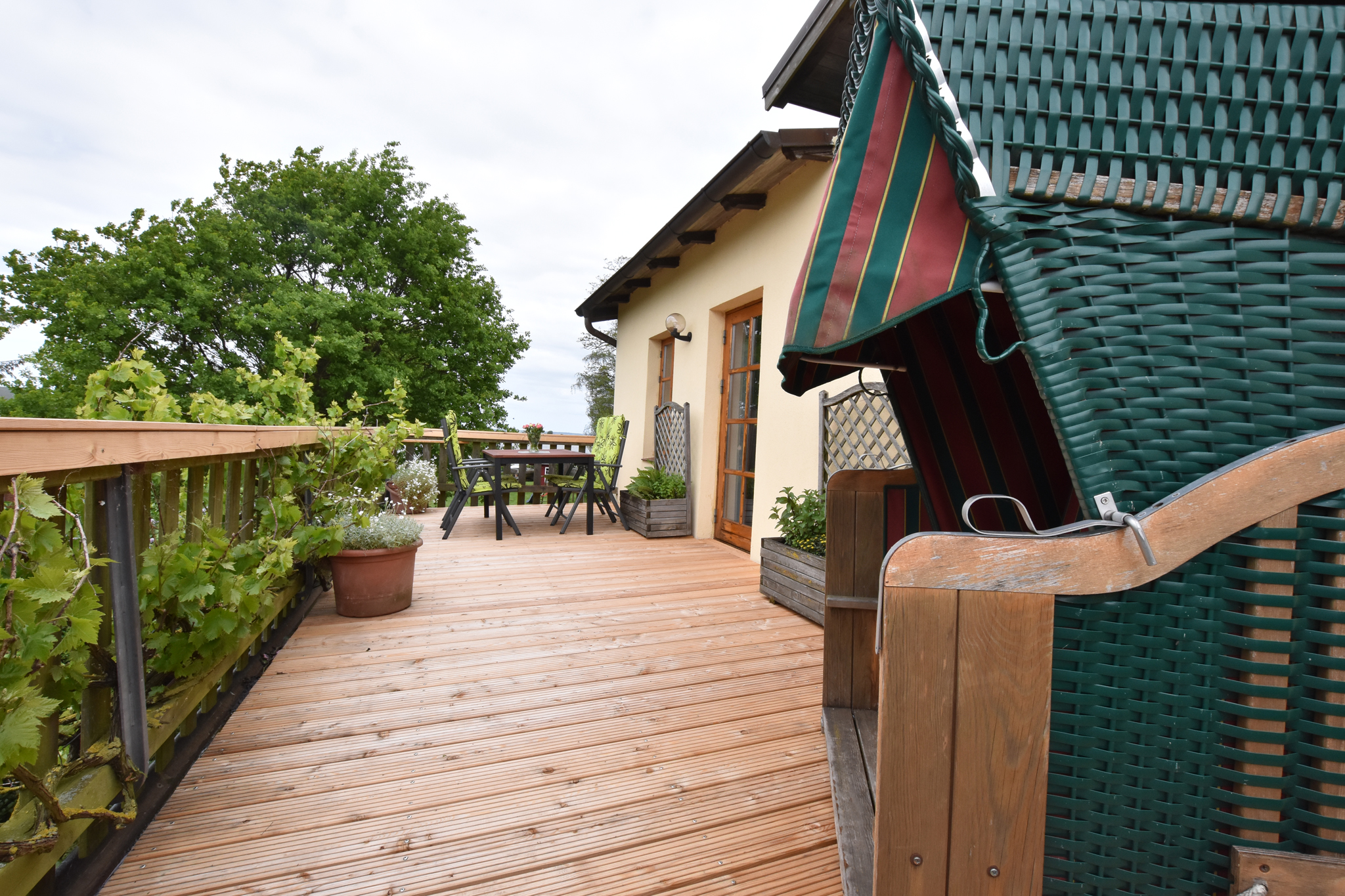 Appartement III - großer Balkon mit Strandkorb Villa Seeheim - Appartement III - großer Balkon mit Strandkorb