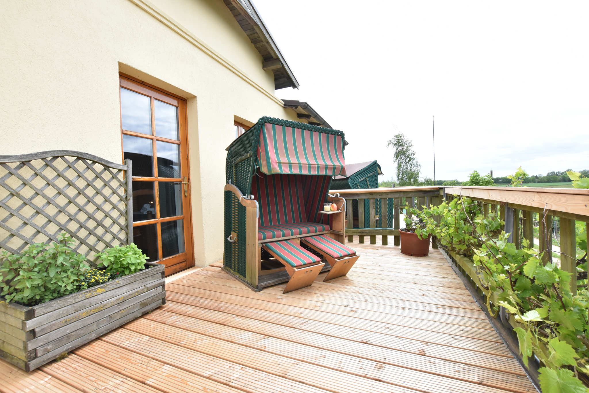 Appartement III - großer Balkon mit Strandkorb Villa Seeheim - Appartement III - großer Balkon mit Strandkorb